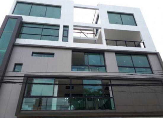 ผลงานบ้าน 4 ชั้น แบบพิเศษ