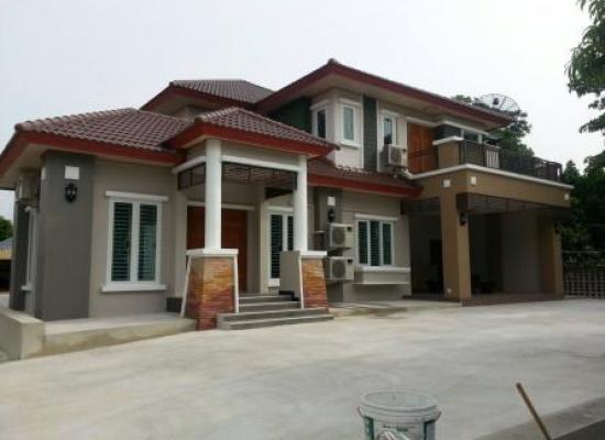 ผลงานแบบบ้าน B-242 ศิริกร