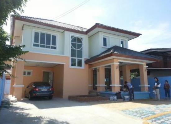 ผลงานบ้าน 2 ชั้นแบบ B-211จิตเรขา